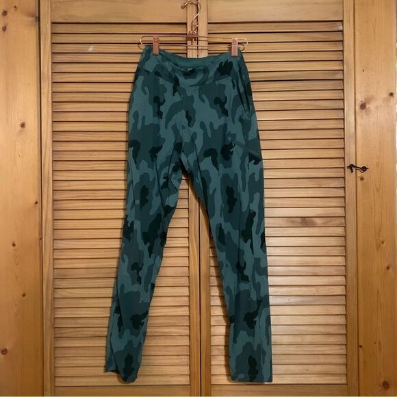 Mountain Hardwear Pants - Mountain Hardwear Army joggers size XS